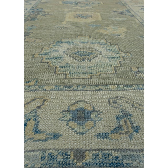 Early 21st Century Turkish Oushak Rug 3'10" x 5'3" #17007 For Sale - Image 5 of 8