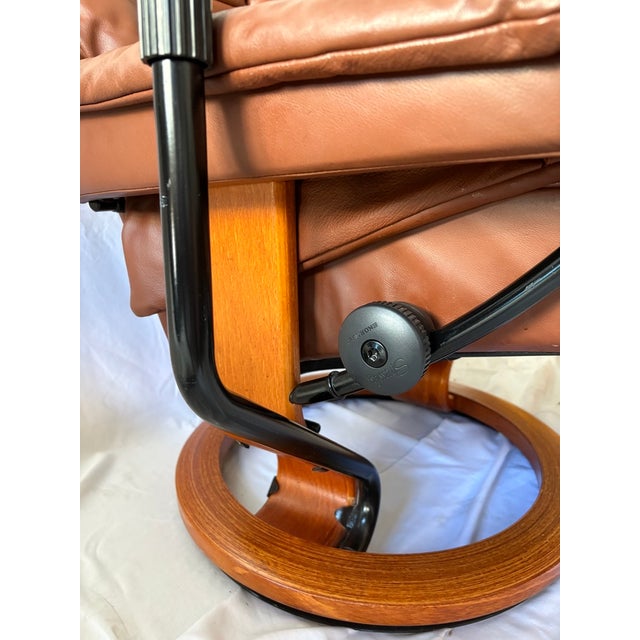 Animal Skin Vintage Ekornes Leather Stressless Recliner With Swing-Out Table For Sale - Image 7 of 17
