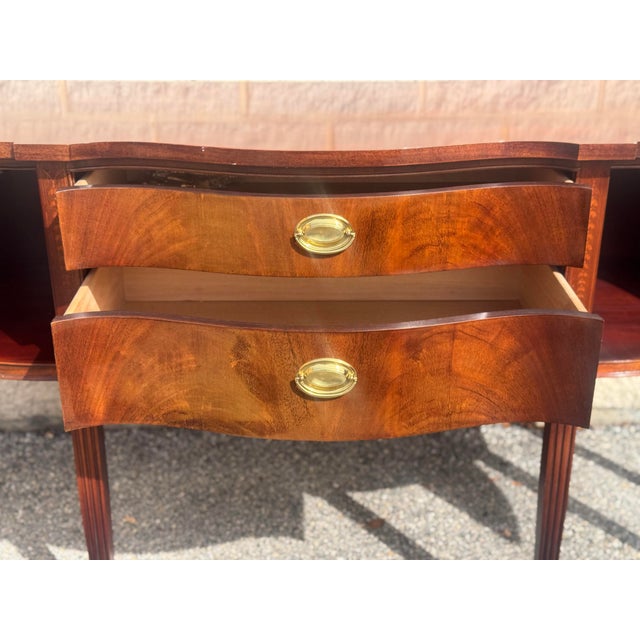 Thomasville Vintage Thomasville Federal Style Mahogany Bowfront Sideboard For Sale - Image 4 of 12