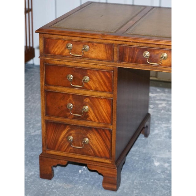Vintage Pedestal Desk with Hunter Green Leather by Bevan Funnell For Sale - Image 3 of 18