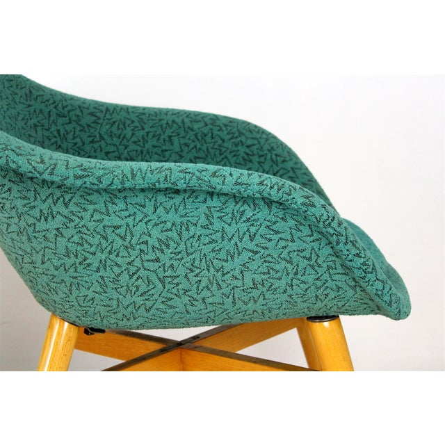 1960s Armchairs by Miroslav Navratil for Tatra Nábytok, 1960s, Set of 2 For Sale - Image 5 of 18