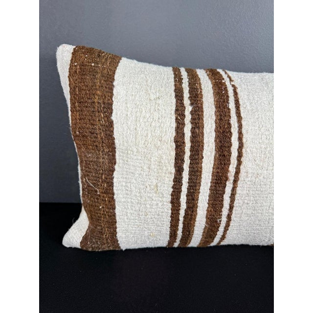 Contemporary Turkish Hemp Pillow Cushion Natural Beige Brown Pillow Cushion Cover 16" x 24" For Sale - Image 3 of 4