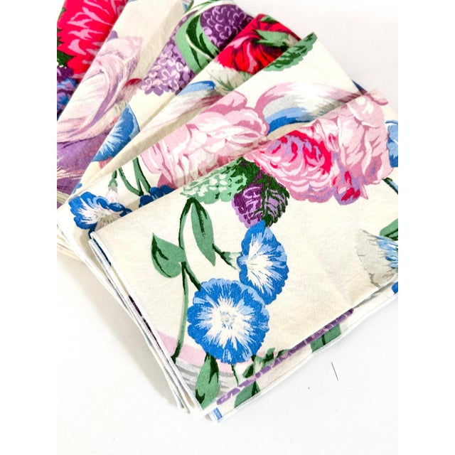 1980s Vintage 1980s Cabbage Rose Floral Cotton Dinner Napkins – Grandmillennial Style (Set of 6) For Sale - Image 5 of 12