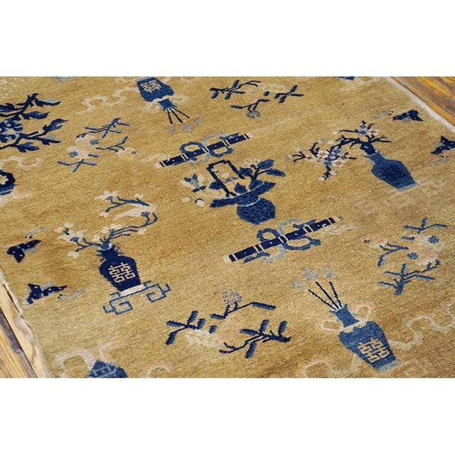 1870s Traditional Beige Vase Geometric Qing Antique Chinese Ningxia Small Rug For Sale - Image 9 of 9