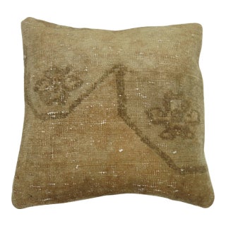 Neutral Oushak Rug Pillow For Sale