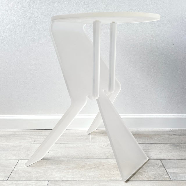 Plastic Late 20th Century Postmodern Frosted Lucite Side or Drinks Table For Sale - Image 7 of 12