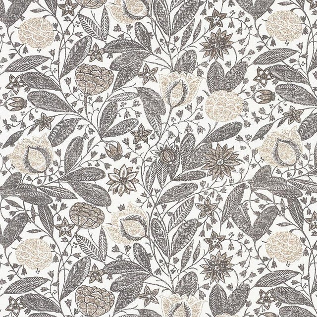 Sample - Schumacher Gloria Fabric in Grisaille For Sale