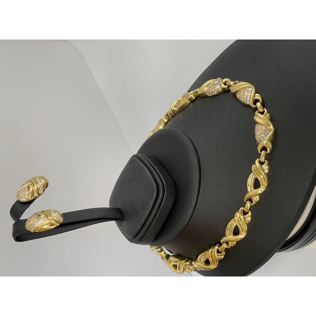 9 Carat Diamond Necklace & Earrings Bridal Suite 159 Gm 18 Karat Yellow Gold For Sale - Image 14 of 18