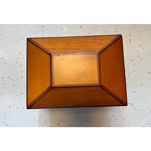 Add classical interest to your living space with these 2 beautiful reproduction Georgian/Regency style tea caddies. Wood...