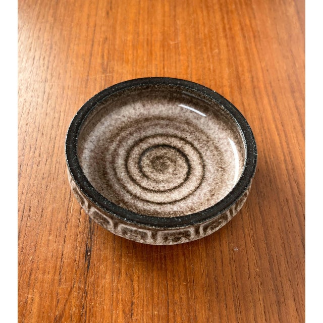 Mid-Century Modern Danish Studio Pottery Bowl from Hyllested Keramik, 1960s For Sale - Image 5 of 12