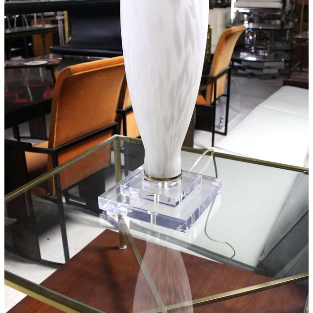 Mid 20th Century Mid 20th Century Large Frosted Glass Lucite Brass Bauer Vase Table Lamp, Mid-Century Modern For Sale - Image 5 of 6