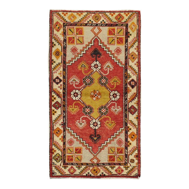 Vintage Turkish Oushak Hand Woven Area Rug 2ft 8in X 4ft 8in For Sale