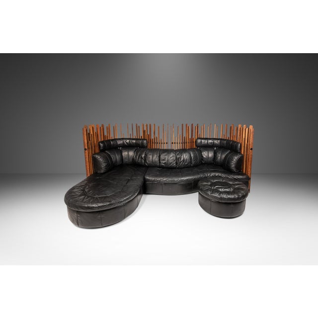Pacific Green Organic Modern "Isle D'Palm" Modular Sofa in Leather and Palm Wood Attributed to Pacific Green, Australia, Circa 2000s For Sale - Image 4 of 12