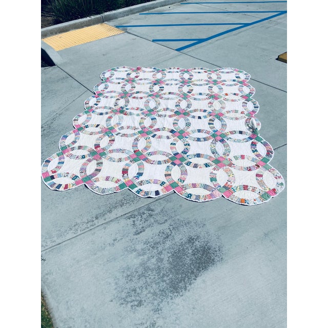 Textile Double Wedding Ring Quilt For Sale - Image 7 of 7
