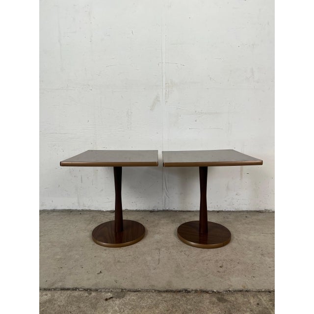Pair of Mid Century Modern Small Pedestal End Tables Chairish