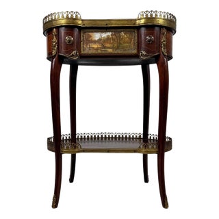 Antique French Kidney-Shaped Side Table, 1900s For Sale