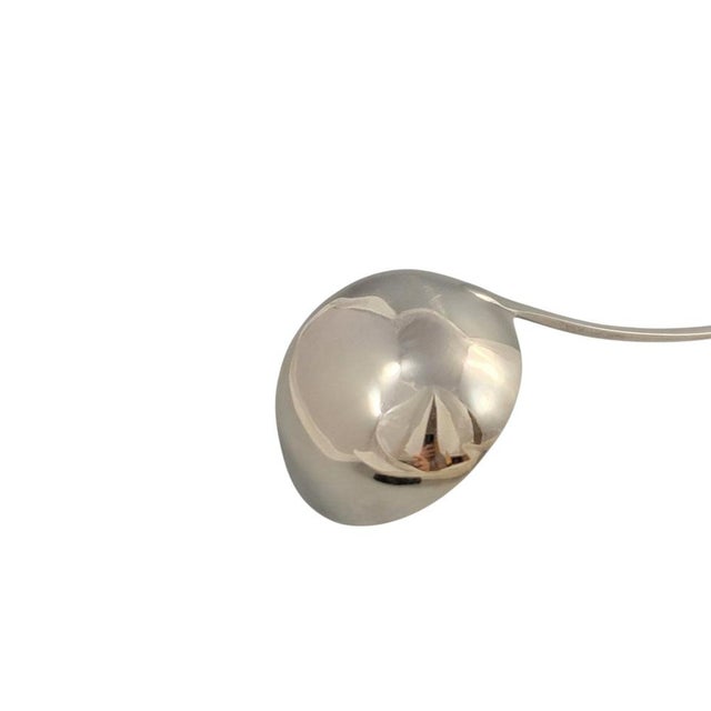 Georgian English Pattern Soup Ladle in Sterling Silver, 1800 For Sale - Image 3 of 10