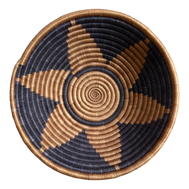 1990s Beautiful Round Hand-Made African Woven Basket Blue and Brown For Sale