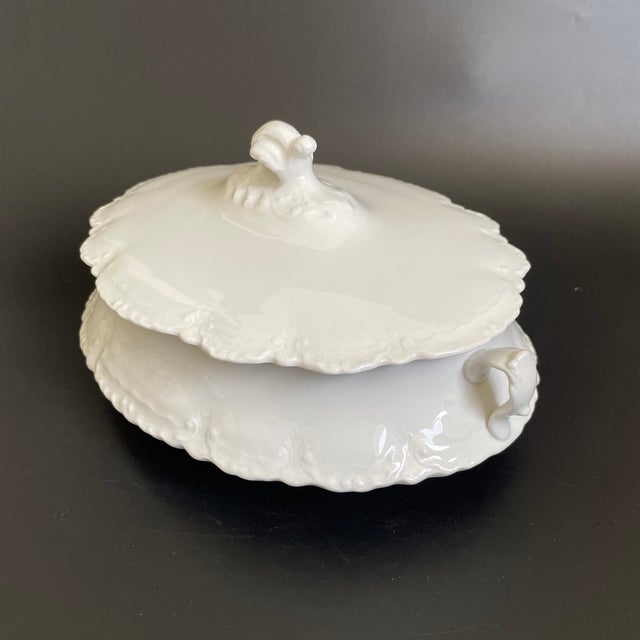 French Country Antique Homer Laughlin Hudson All White Covered Dish - Casserole For Sale - Image 3 of 12