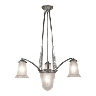 French Art Deco Chandelier by Pierre Maynadier 1930 France For Sale