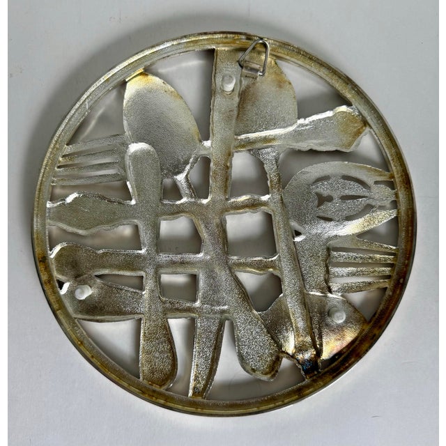 1980s Vintage Godinger Silver-Plated Flatware Design Trivet With Beaded Border For Sale - Image 5 of 6