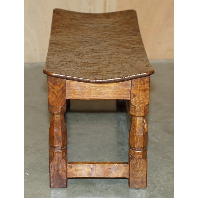 Important 1930s Antique Burr Oak Robert Mouseman Thompson Curved Stool Bench For Sale In Dallas - Image 6 of 18