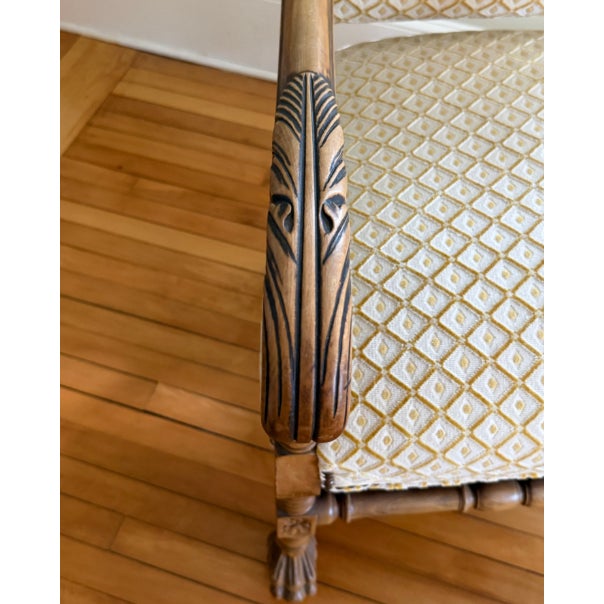 Vintage French Country Shield-Back Accent Chair – Pristine Condition For Sale In New York - Image 6 of 6