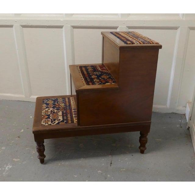 Early Victorian Library Steps on Turned Legs, 1850s For Sale - Image 4 of 11