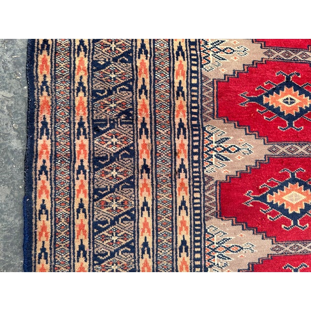 1980s Hand Knotted Vintage Pakistani Tribal Rug For Sale - Image 5 of 8