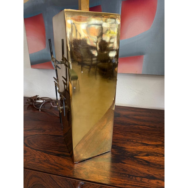 Laurel Lamp Company Pair of Brutalist Brass Lamps with Nails by Laurel Lamp For Sale - Image 4 of 12