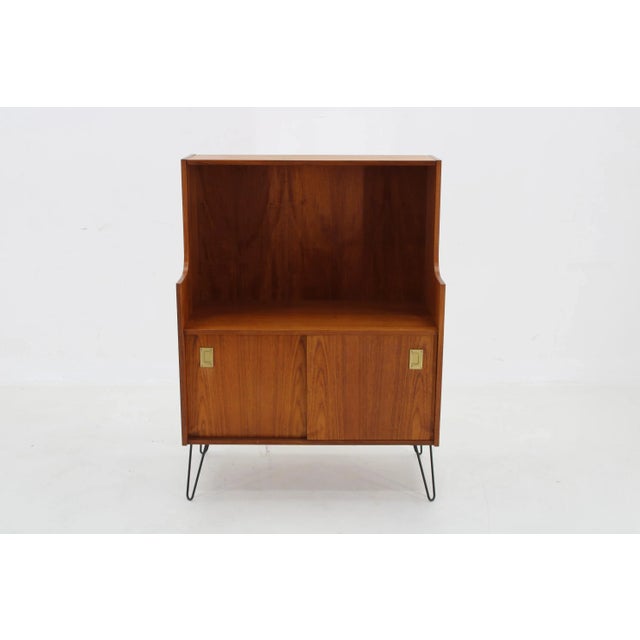 Carefully refurbished - Iron legs has been added afterwards.