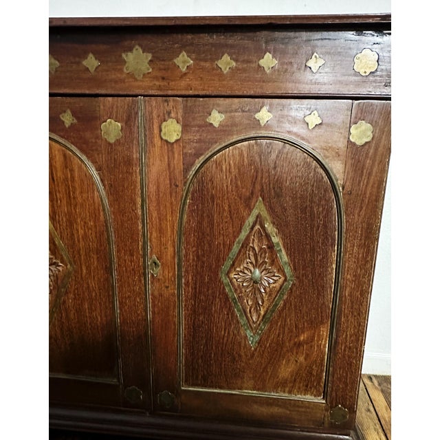 English Carved Rosewood Hall Cabinet With Brass Inlay in Colonial Anglo-Indian Style For Sale - Image 3 of 4