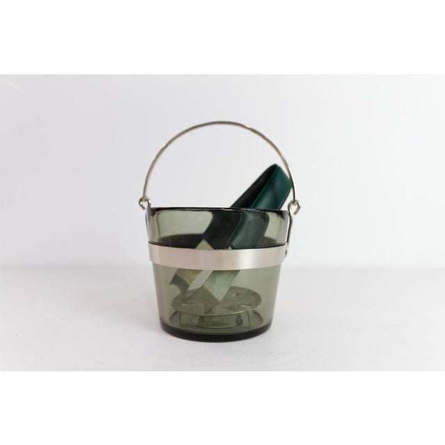 Gray Swedish Glass Ice Bucket by Sven Palmqvist for Orrefors, 1960s. For Sale - Image 8 of 17