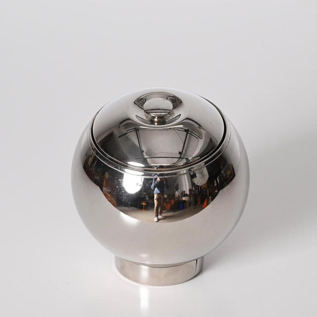 Italian Round Ice Bucket in Chrome by Aldo Tura, Italy, 1970s For Sale - Image 14 of 15
