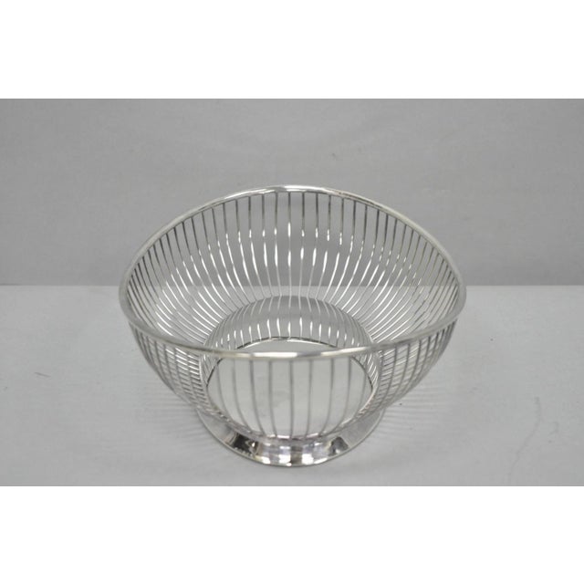 Gorham Vintage Gorham Yc743 English Victorian Silver Plated Wire 11" Bread Fruit Basket For Sale - Image 4 of 10
