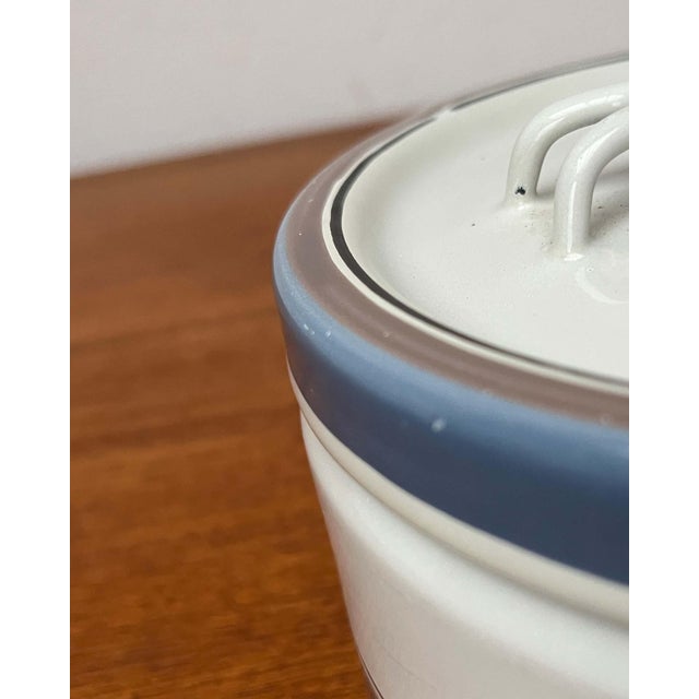 Mid-Century Modern Enamel Bowl and Pot with Teak Handle by Seppo Mallat for Finel, 1960s, Set of 2 For Sale - Image 10 of 18