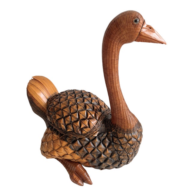 Vintage Rattan Goose Basket Box Attributed to Shanghai Handicrafts For Sale - Image 4 of 6