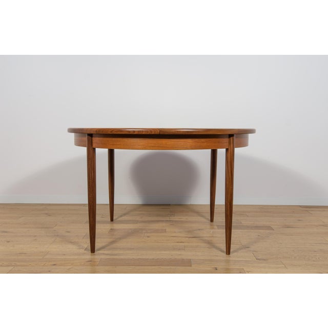 Mid-Century Teak Round Fresco Dining Table from G-Plan, United Knigdom, 1960s For Sale - Image 4 of 17