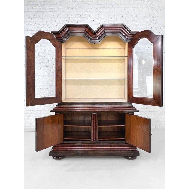 Wood 19th Century Kussenkast Display Bookcase in Wood Marquetry, Glass and Velvet For Sale - Image 7 of 12