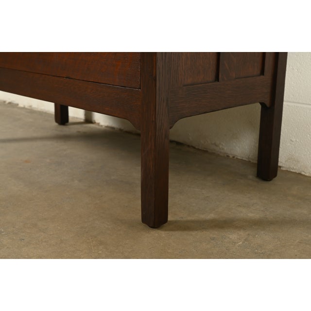 Stickley Brothers Antique Mission Oak Arts & Crafts Dresser With Mirror, Circa 1910 For Sale - Image 12 of 17
