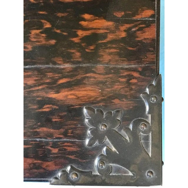 English Gothic Style Brass-Bound Two-Drawer Cigar Box in Macassar Ebony For Sale - Image 3 of 9
