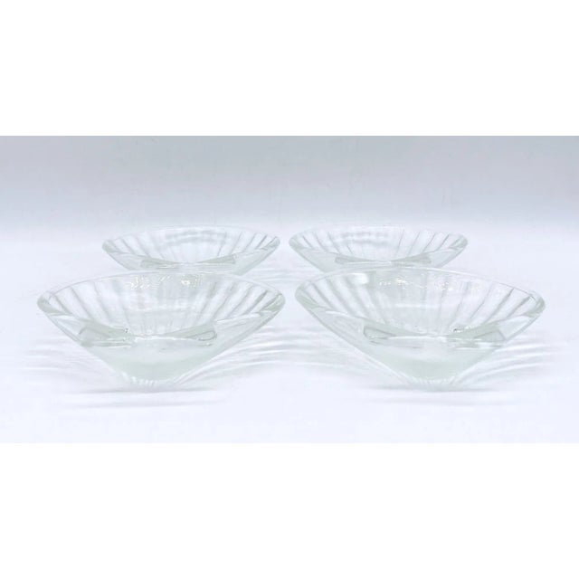 Vintage Transparent Glass Seashell Clam Shell Bowls- Set of 4 For Sale In Houston - Image 6 of 9