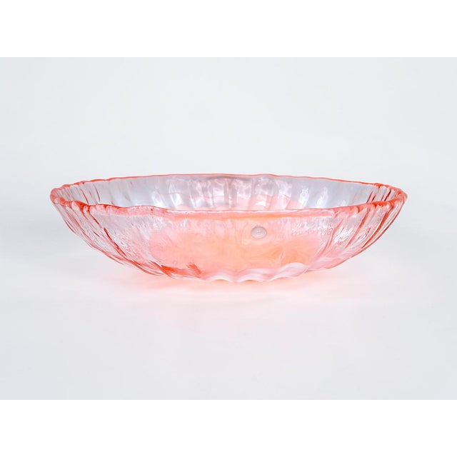 Vintage Murano glass bowl produced by La Murrina (1970s/1980s), featuring a delicate pink hue, a scalloped edge, and a...