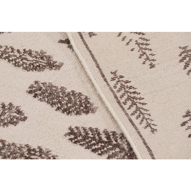 Textile Rug & Kilim’s Modern Block Print Rug in White with Mauve Floral Patterns - 5x7 For Sale - Image 7 of 7