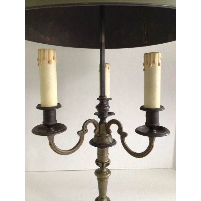 1950s Bronze Three Light Bouillotte Table Lamp With Painted Tole Shade For Sale In New York - Image 6 of 10