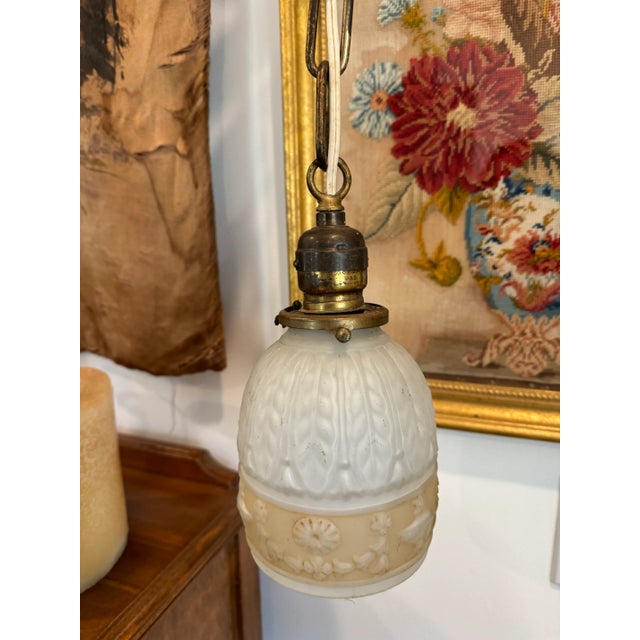 Art Deco 1920s/30s Art Deco Petite Pendant Light For Sale - Image 3 of 10