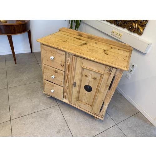 Rustic Bread Buffet in Wood For Sale - Image 5 of 10