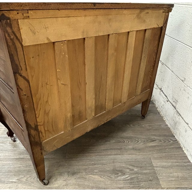 Antique Victorian or Edwardian Quarter Sawn Tiger Oak Sideboard Buffet Console For Sale - Image 10 of 10