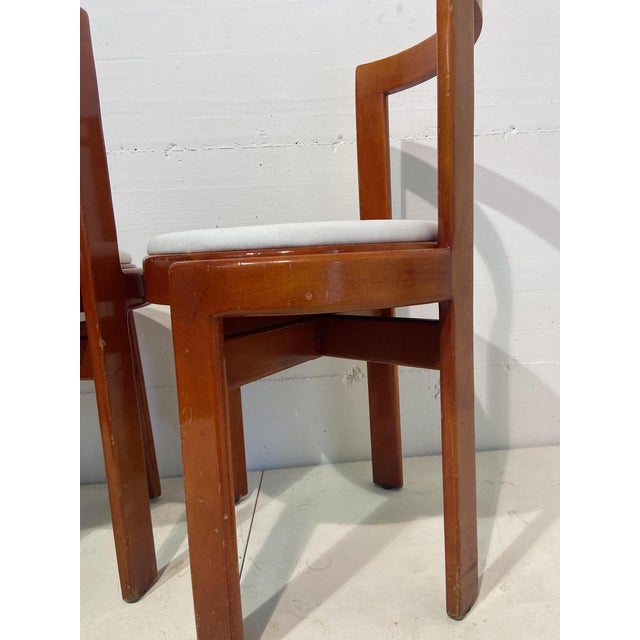 Gianfranco Frattini Italian Red Lacquered Wooden Breakfast Table and Chairs by Gianfranco Frattini, 1975, Set of 5 For Sale - Image 4 of 16