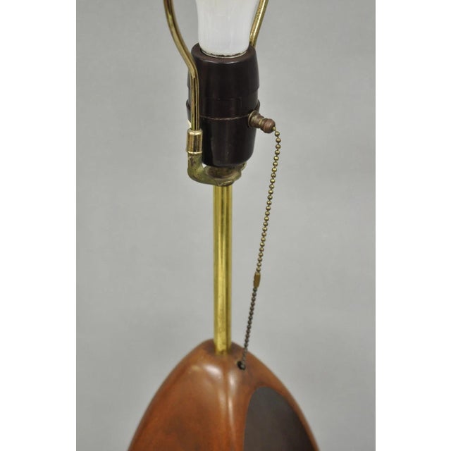 Vintage Modeline Mid Century Modern Sculpted Walnut Pull Chain Table Lamp For Sale - Image 11 of 12